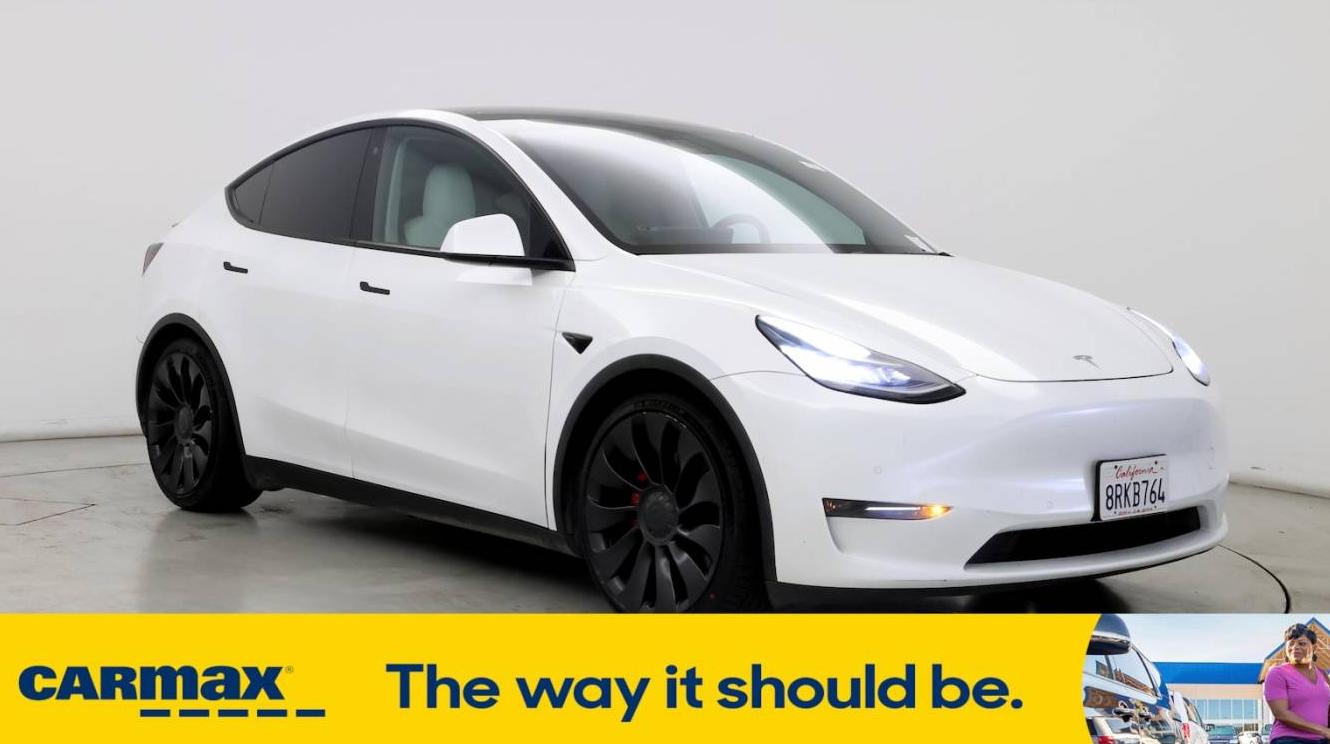 TESLA MODEL Y 2020 5YJYGDEF6LF018981 image